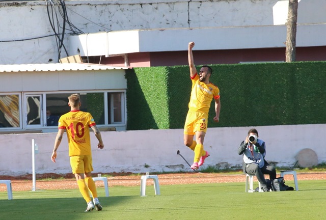 İlhan Parlak Gol Sonrası