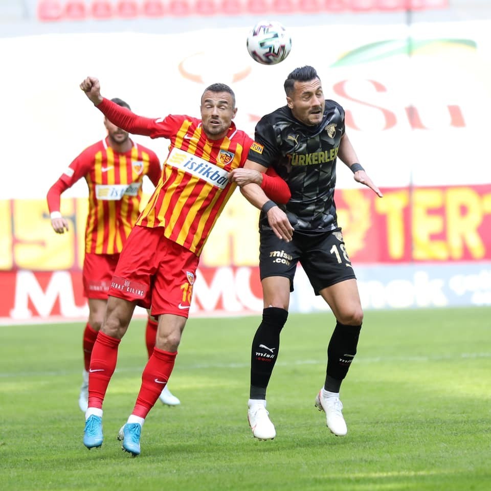 Kayserispor 1-1 Göztepe 👉 Zoran Kvrizc-Adis Jahovic