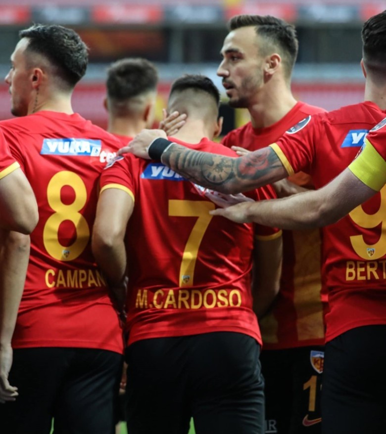 Miguel Cardoso Gol Sevinci