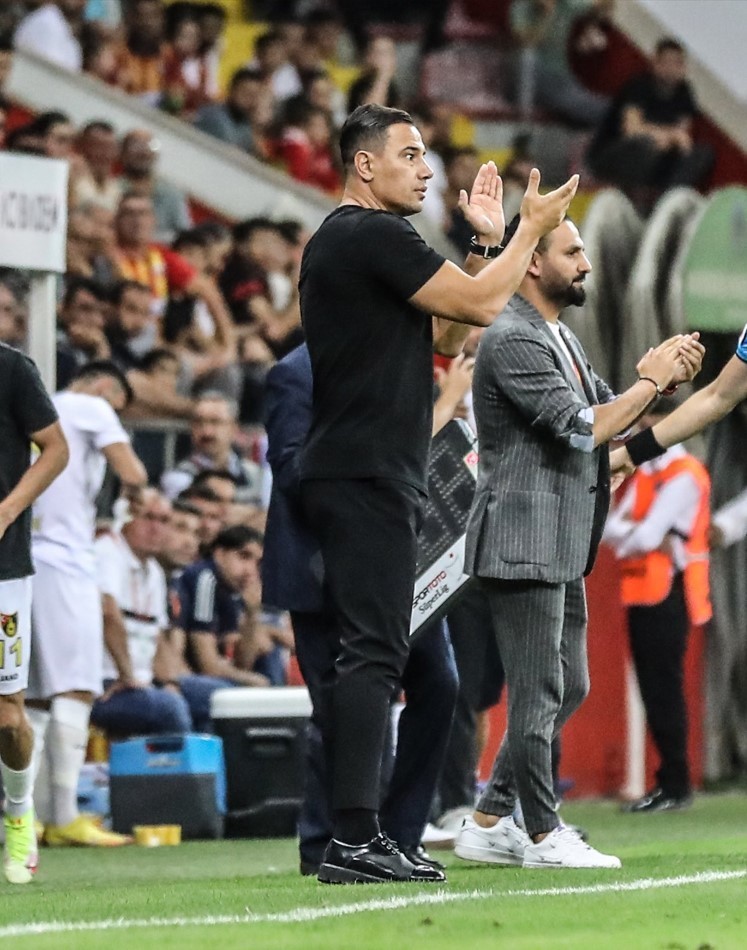 Teknik Direktör Çağdaş Atan