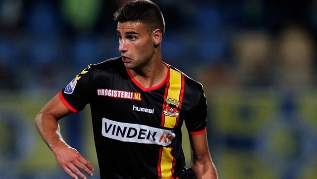 Kayserispor Deniz Türüç ile Anlaştı