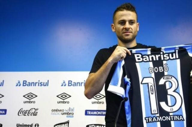 Bobo Gremio Takımına Transfer Oldu..