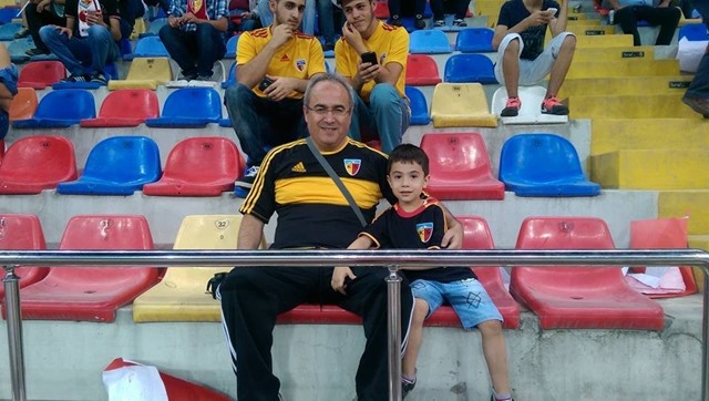 Babam ve Oğlum – Ayhan Baynal