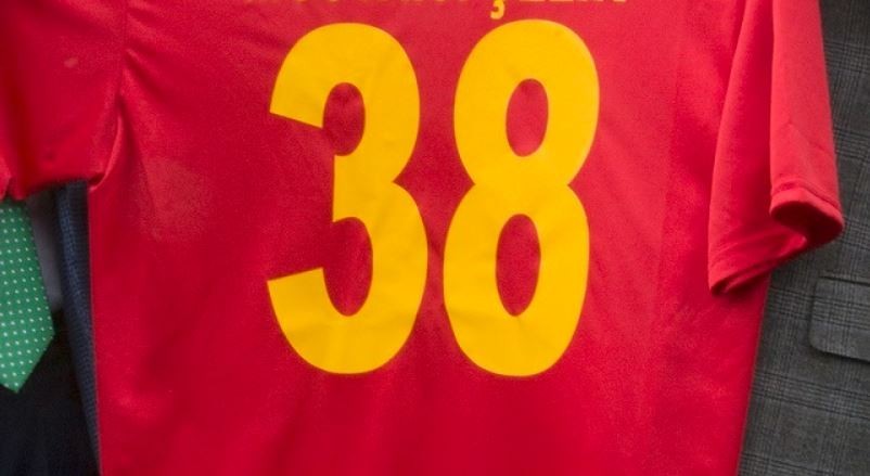 38 Numaralı Forma Sahibini Arıyor