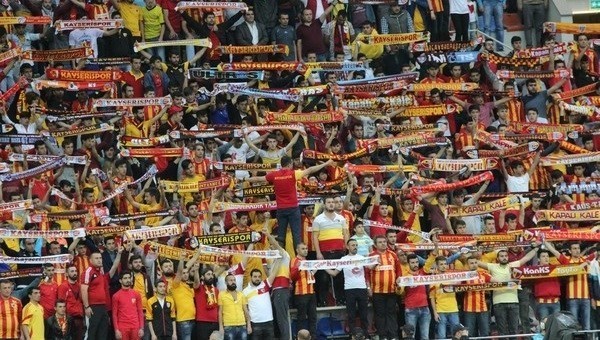 Kayseri’den 4 Holigan Taraftara Büyük Ceza