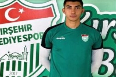 Kayserispor altyapı kalecisi Berke Kaya Kırşehirspor'da.