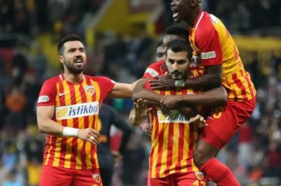 Kayserispor'da ilk 8 haftada en çok hangi futbolcular oyundan alındı.