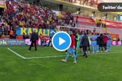 Kayserispor'lu Futbolcuların Antalyaspor maç sonu sevinci