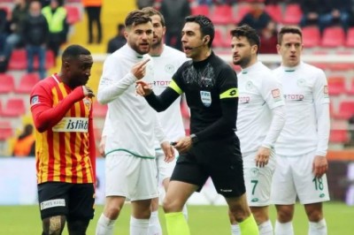 Kayserispor-Sivasspor Maçını Arda Kardeşler Yönetecek.