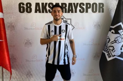 Kayserisporlu Ahmet Kağan Malatyalı Aksaray Belediyespor'a Transfer Oldu.