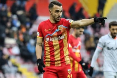Kayserispor, Gökhan Sazdağı'nı Beşiktaş Transferi Konusunda Anlaştı.